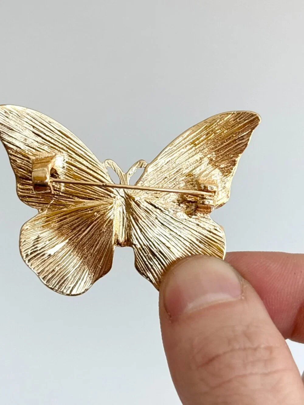 Butterfly Figural American Flag Enameled Gold Toned Patriotic Brooch Pin